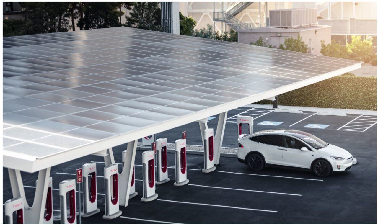 car-electric-charging-station