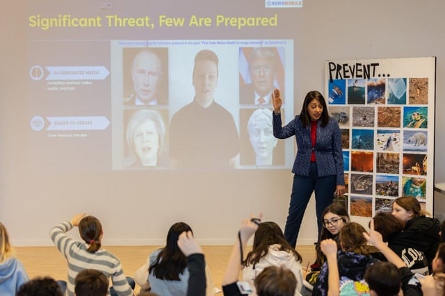isl-fake-news-presentation-9