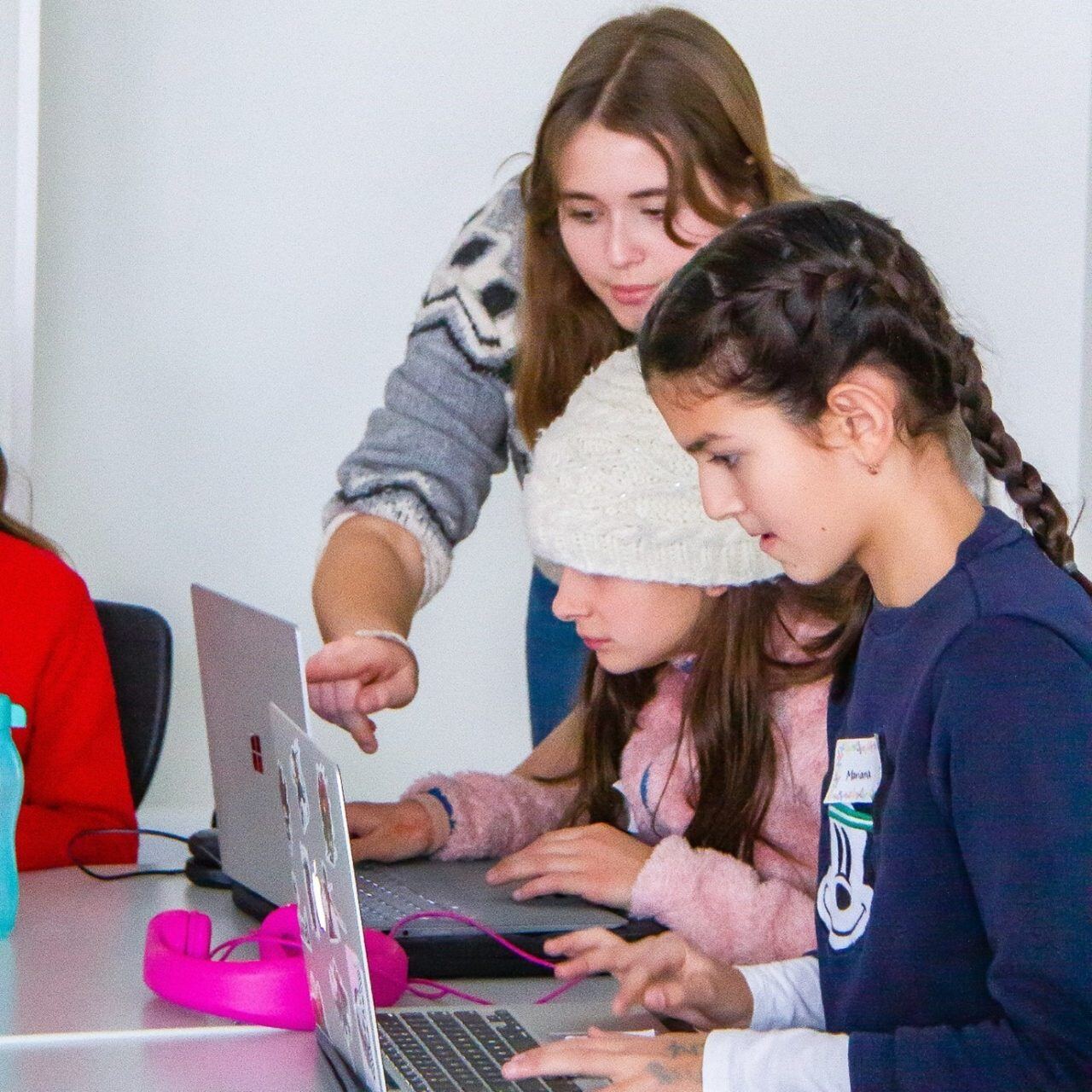 isl-girls-coding-weekend-11
