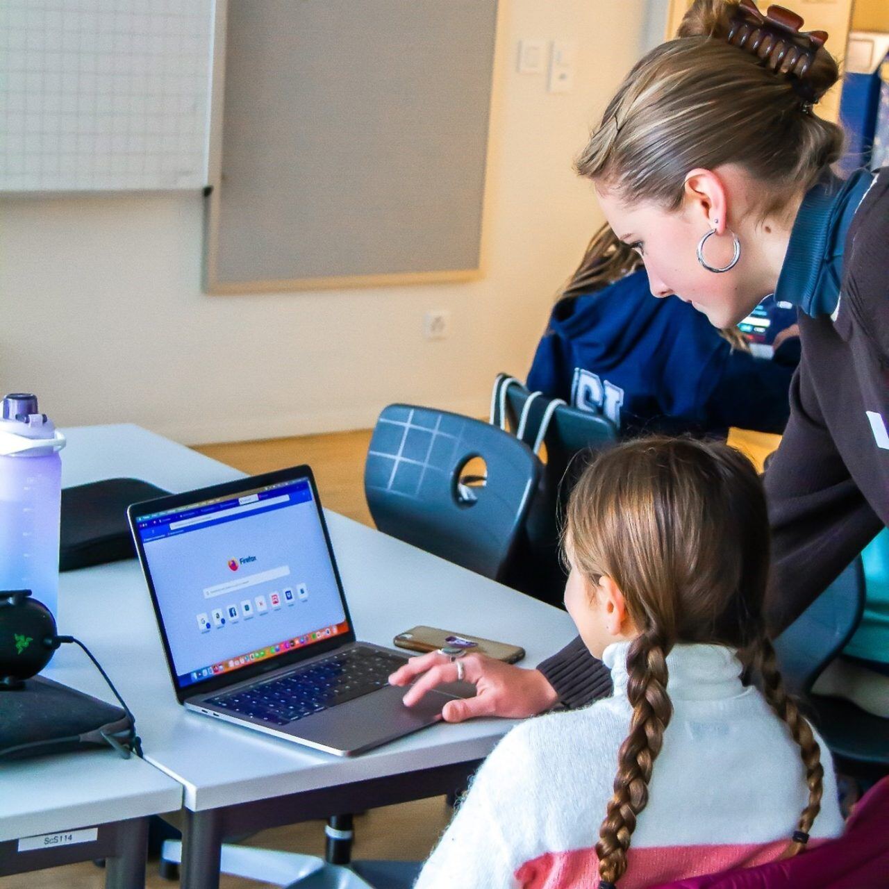 isl-girls-coding-weekend-12