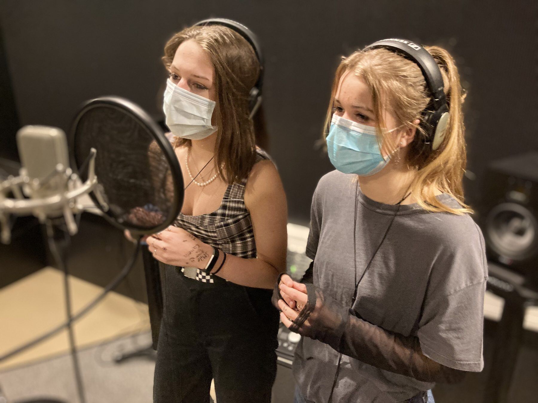 Two Students for their Rock Band Projet in the Studio at ISL